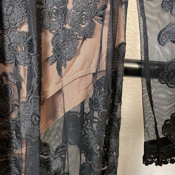 FOR LOVE & LEMONS Maxi Gown! - Picture 6 of 8